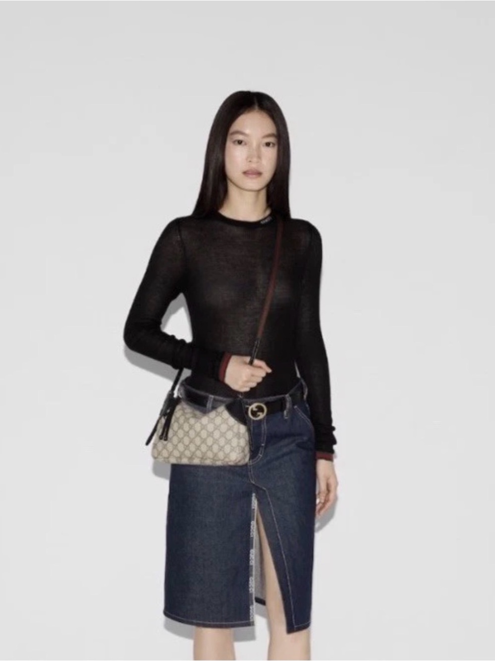 NWT Gucci Beige Brown GG Supreme Crossbody Bag with Black Trim and Green-Red Web